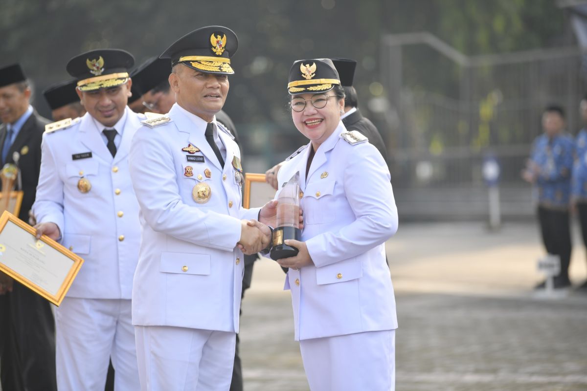 Kota Semarang raih dua penghargaan di Hari Otonomi Daerah ke-30