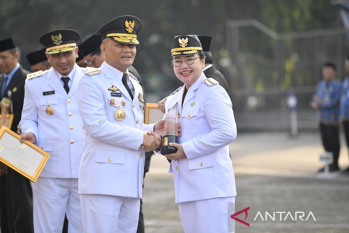Kota Semarang raih dua penghargaan di Hari Otonomi Daerah