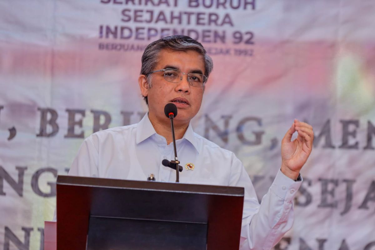 Menaker ajak pekerja kompetitif hadapi transformasi dunia kerja