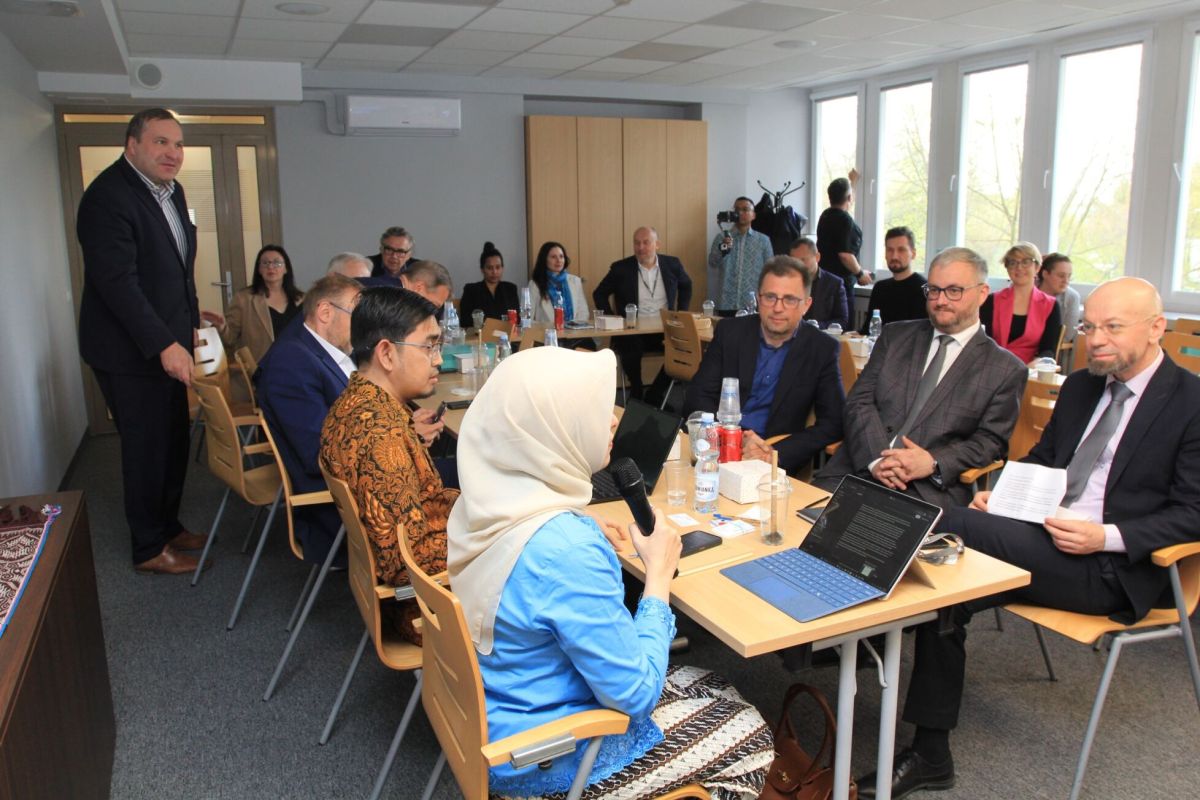 KBRI Warsawa dorong diplomasi ekonomi-investasi Polandia ke Indonesia