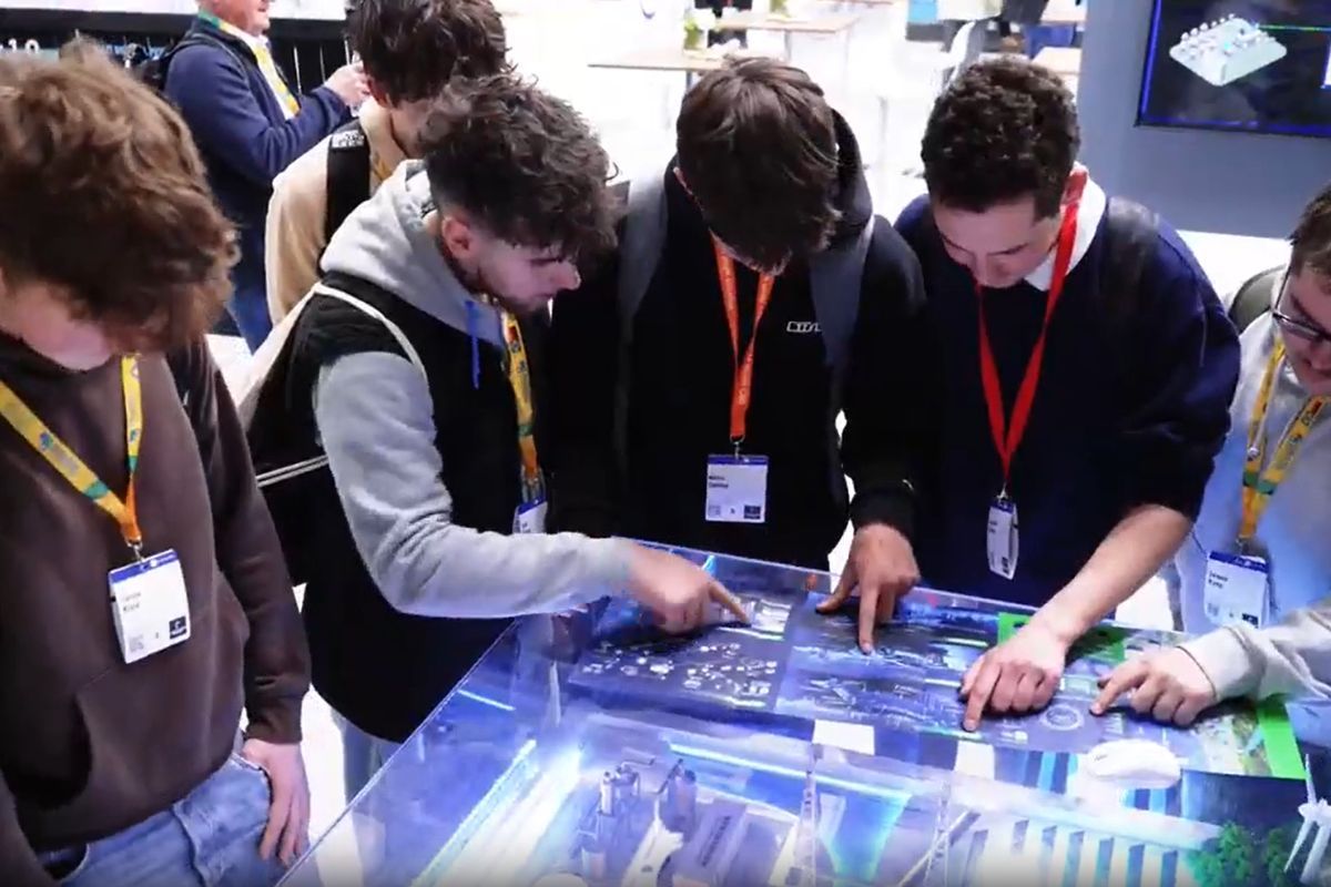 Shanghai Electric Tampilkan Integrasi Energi dan Industri Berbasiskan AI di Hannover Messe 2026