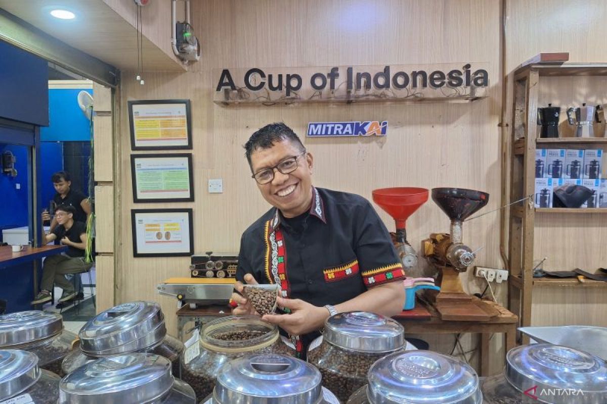 Kios kopi di Pasar Santa buka pelatihan barista seharga Rp500 ribu