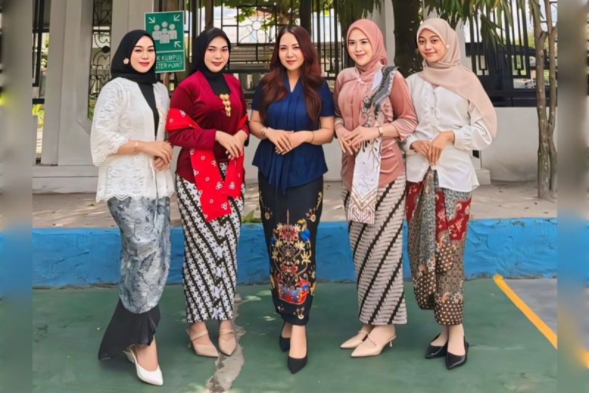 Srikandi PLN kawal pembangunan infrastruktur ketenagalistrikan di Kalimantan