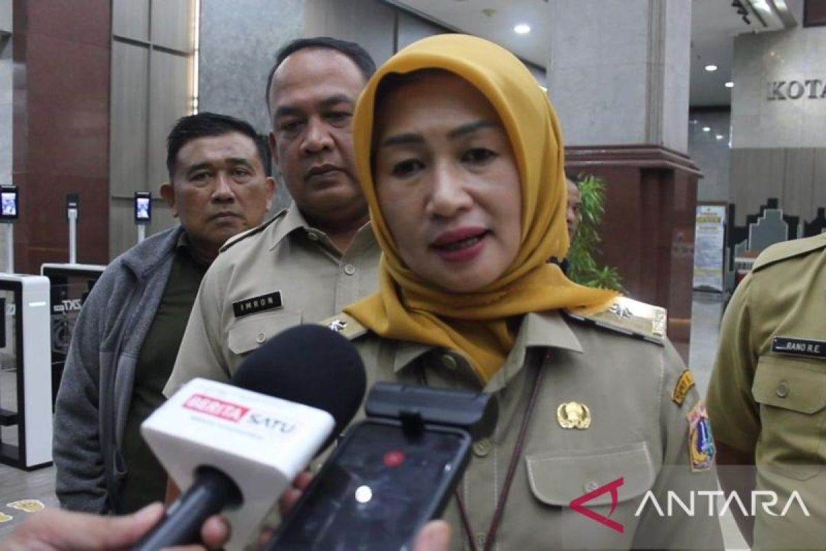 Pemkot Jakbar wajibkan seluruh kantor terapkan pemilahan sampah