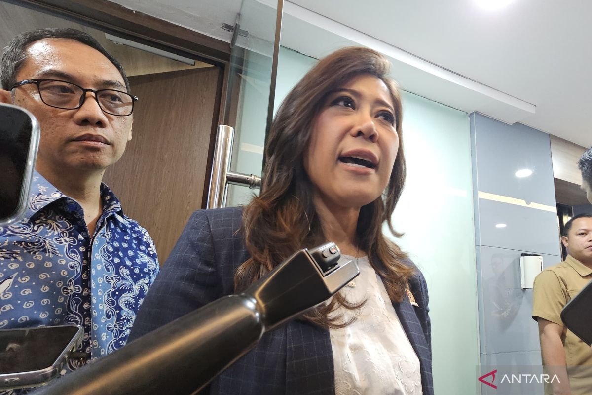 Menkomdigi minta masyarakat bijak sebarkan informasi kecelakaan kereta