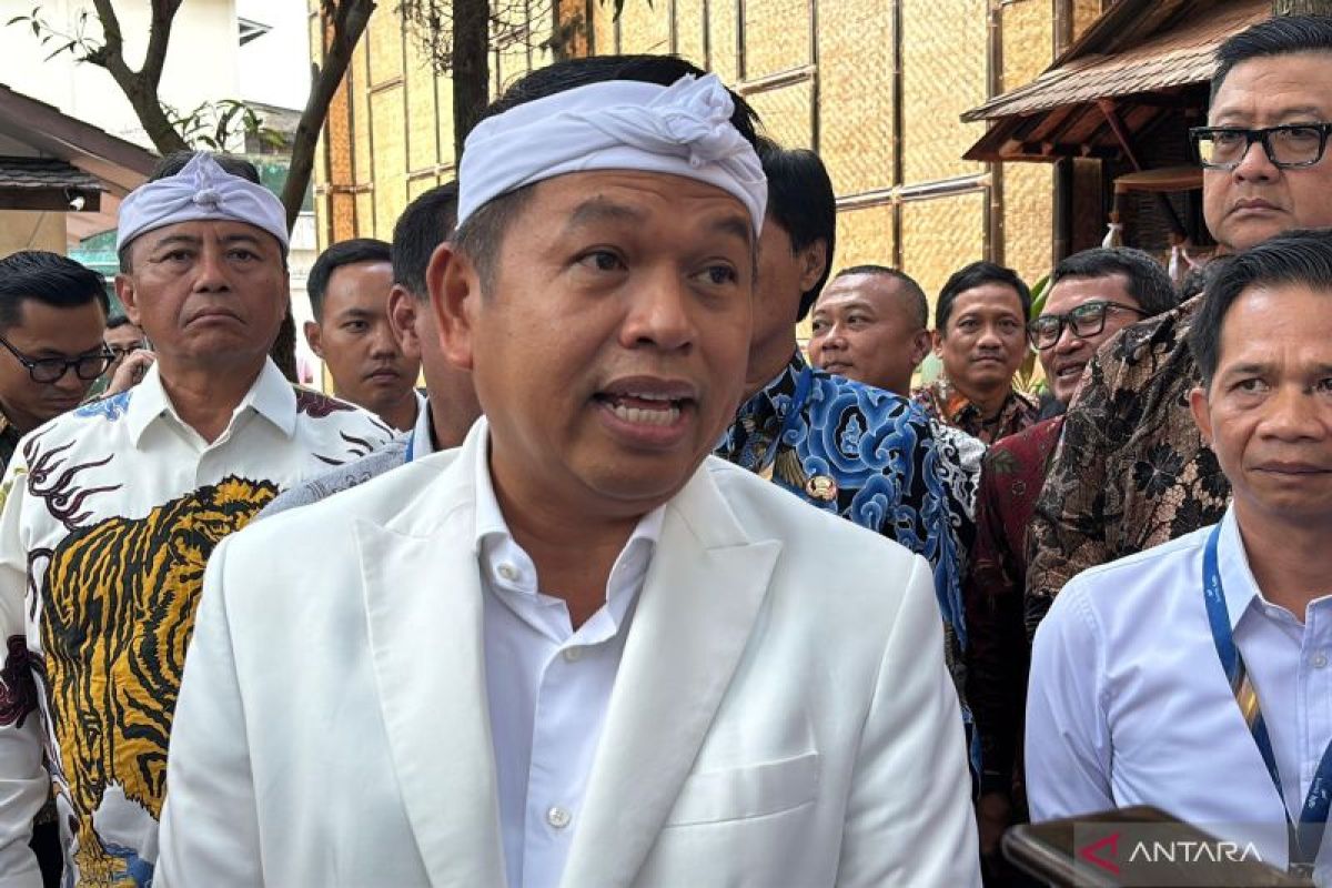 Jabar tanggung biaya medis dan santuni korban kecelakaan KA di Bekasi