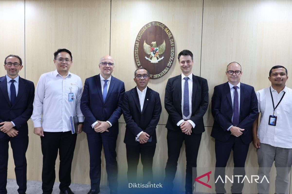 Kemdiktisaintek gandeng Prancis kembangkan AI dan pendidikan tinggi