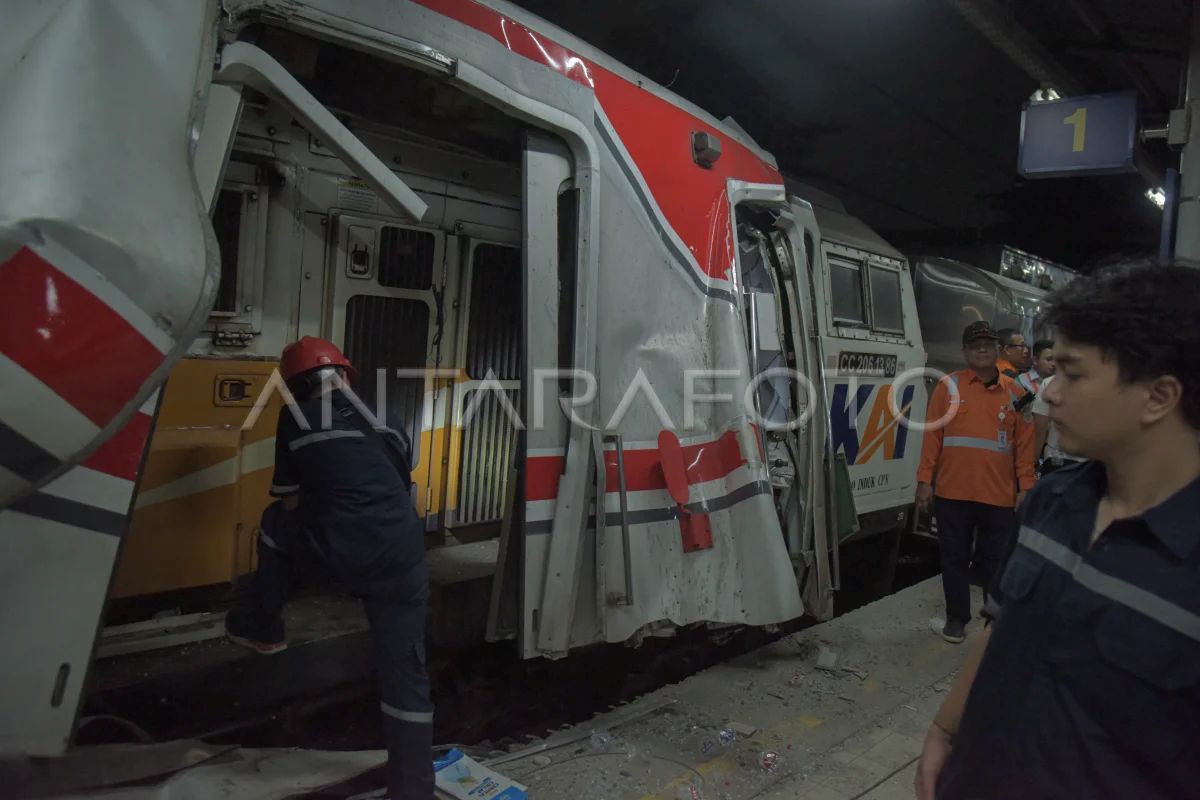 DPR minta investigasi menyeluruh insiden tabrakan kereta di Bekasi