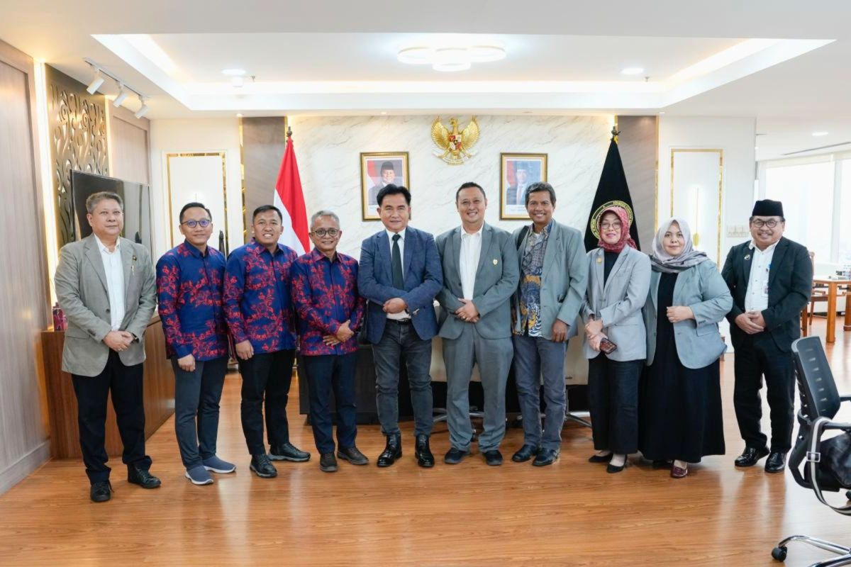 Menko Yusril: Penguatan organisasi profesi bagian penting sistem hukum