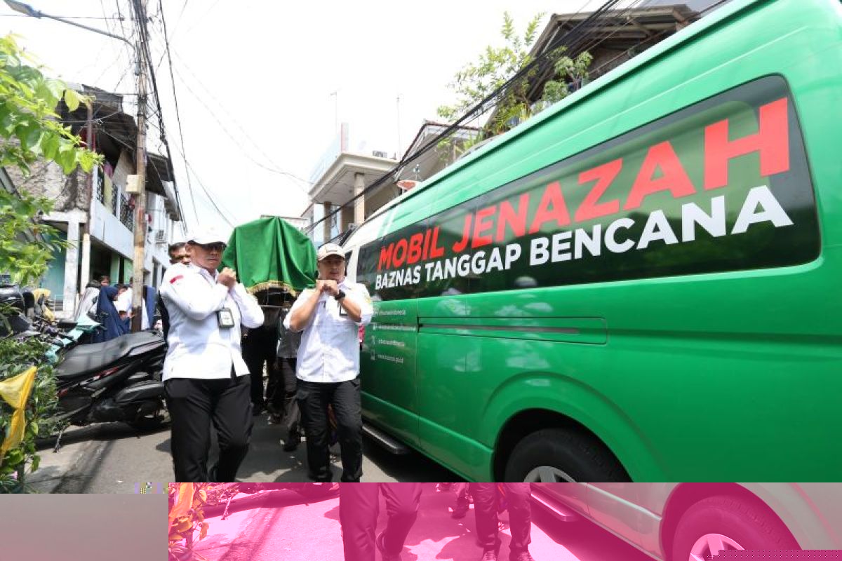 Baznas santuni keluarga 15 korban meninggal kecelakaan kereta di Bekasi