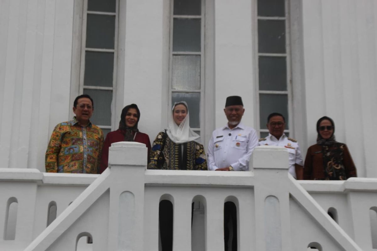Menteri Pariwisata puji nilai historis Bukittinggi dan Jam Gadang