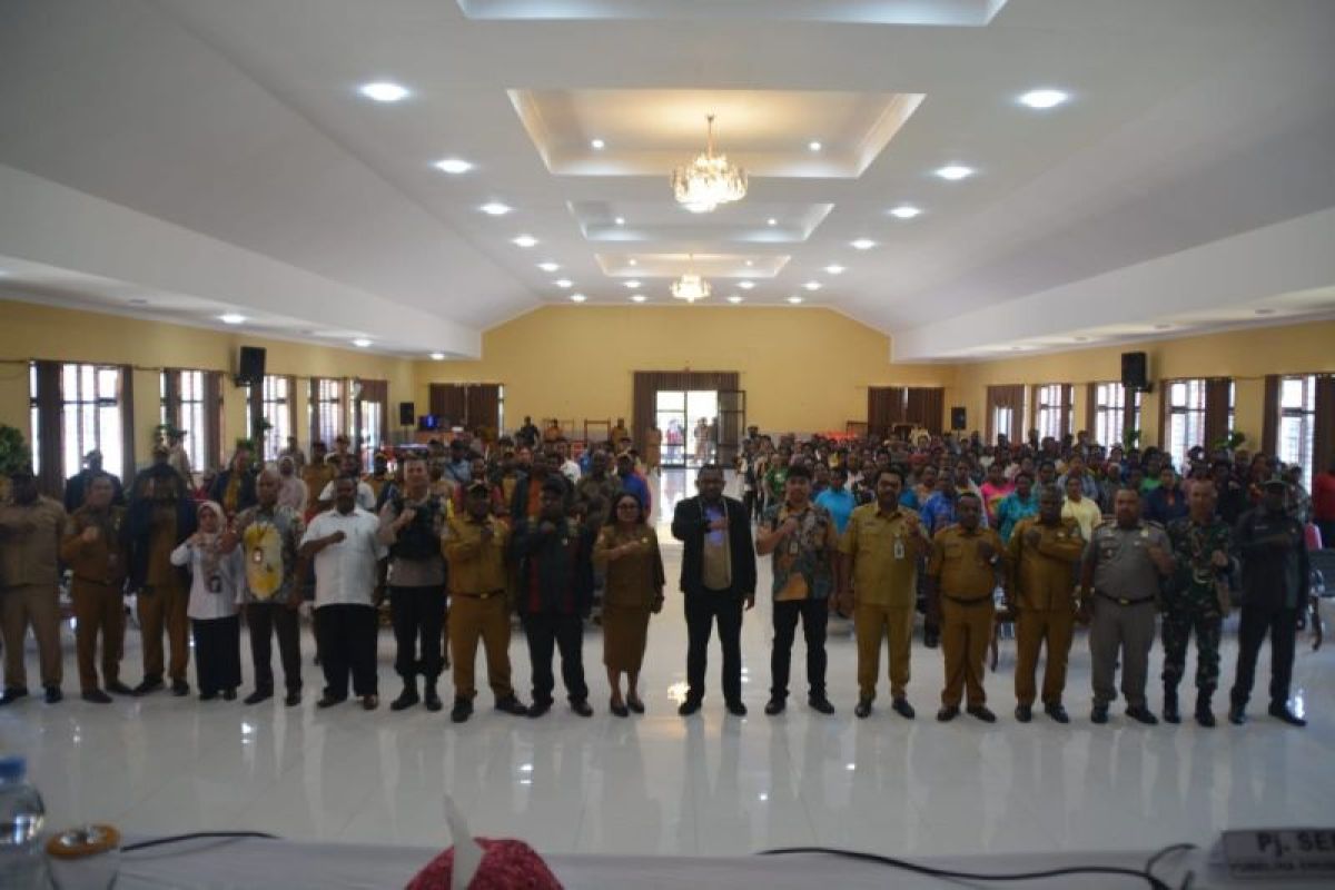 Pemkab hadirkan perizinan daring dukung usaha OAP Puncak Jaya