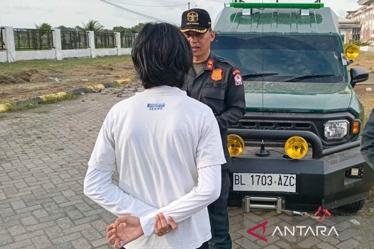 Razia syariat Islam di Aceh Barat, 33 warga terjaring langgar aturan busana muslim