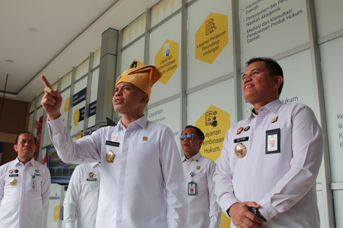 Irjen Kemenkum RI beri penguatan zona integritas bagi jajaran di Kepri