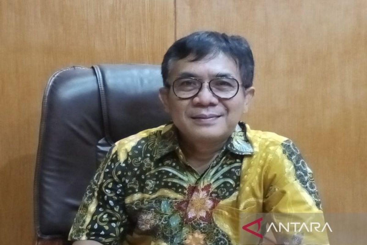 Pemkot Pekalongan-investor melakukan program hibah PJU hemat energi
