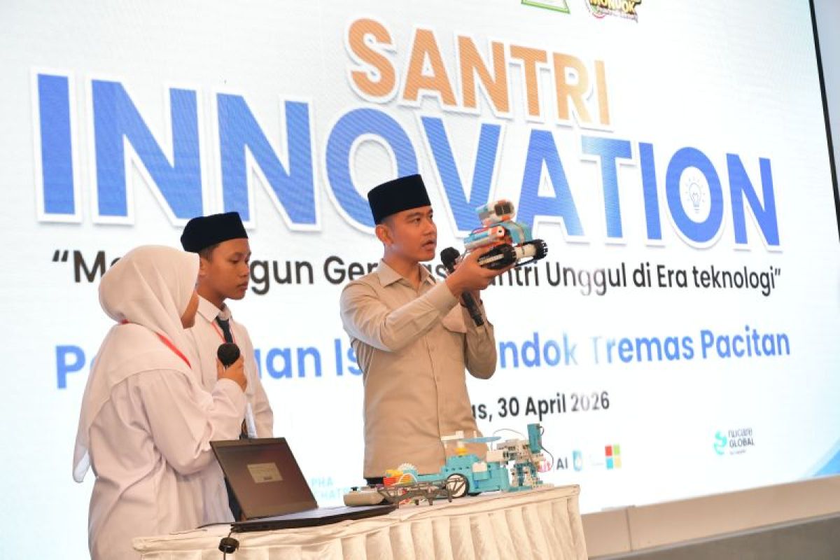 Wapres tinjau pelaksanaan pelatihan AI bagi santri Tremas di Pacitan