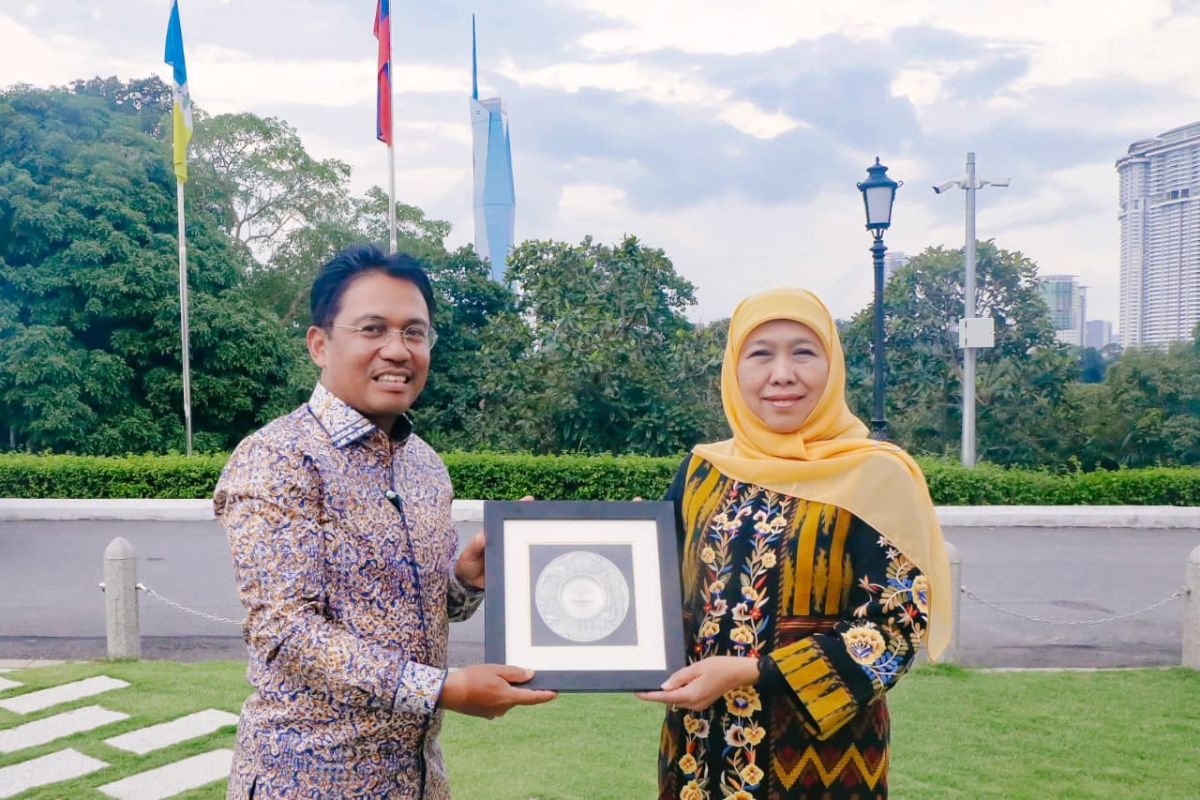 Gubernur perkuat Bank Jatim lewat kolaborasi syariah global