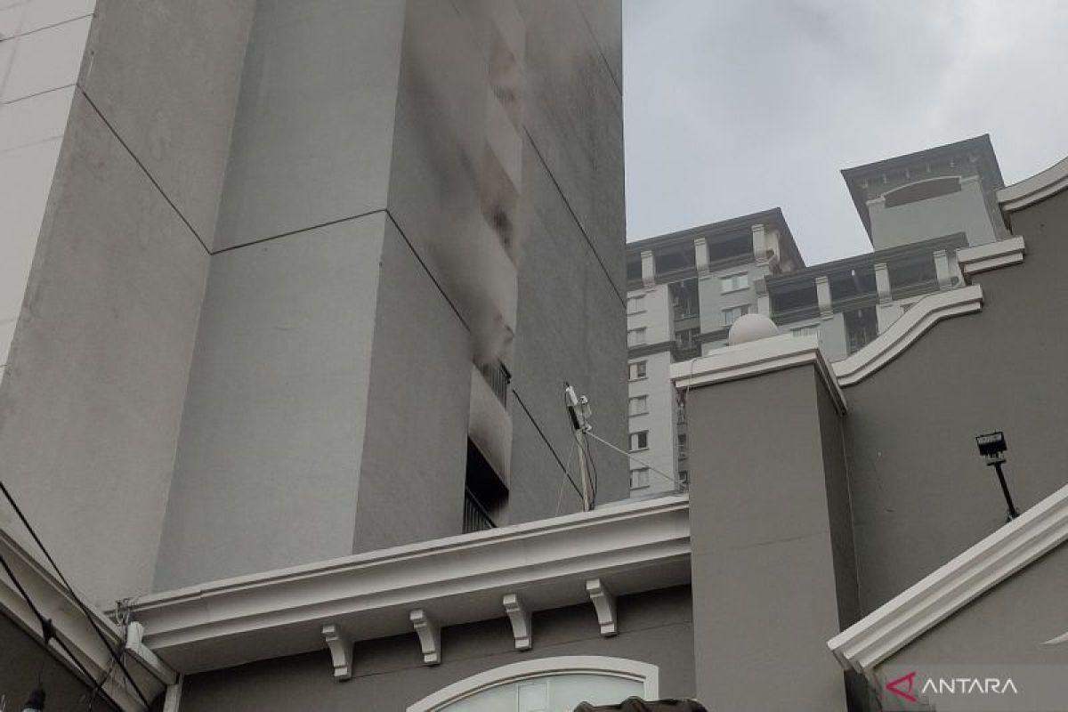 Kebakaran melanda Apartemen Mediterania di Tanjung Duren Jakbar