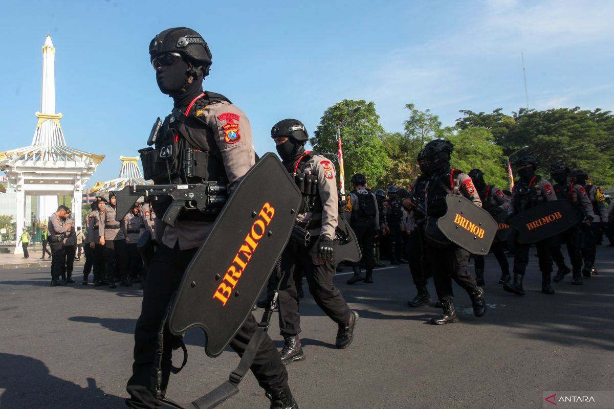 Pengamanan Hari Buruh di Surabaya