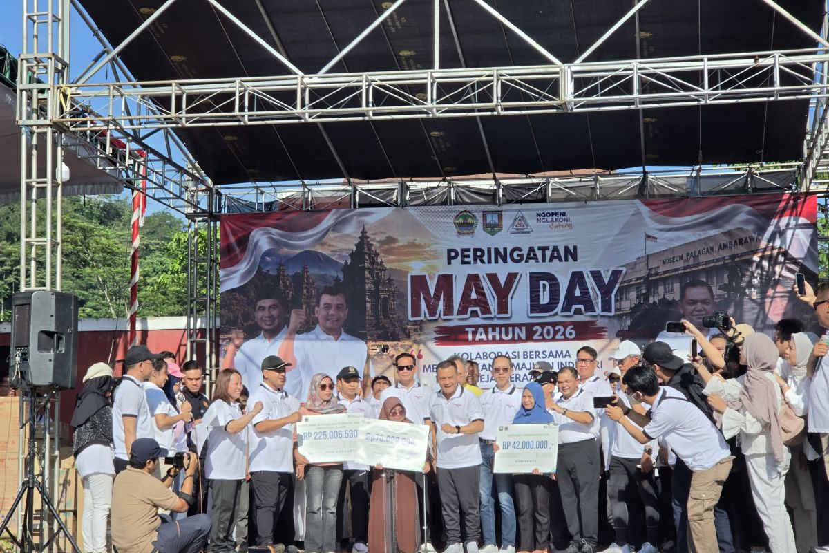 Momen May Day 2026 Jateng, BPJS Ketenagakerjaan serahkan santunan Rp337 Juta