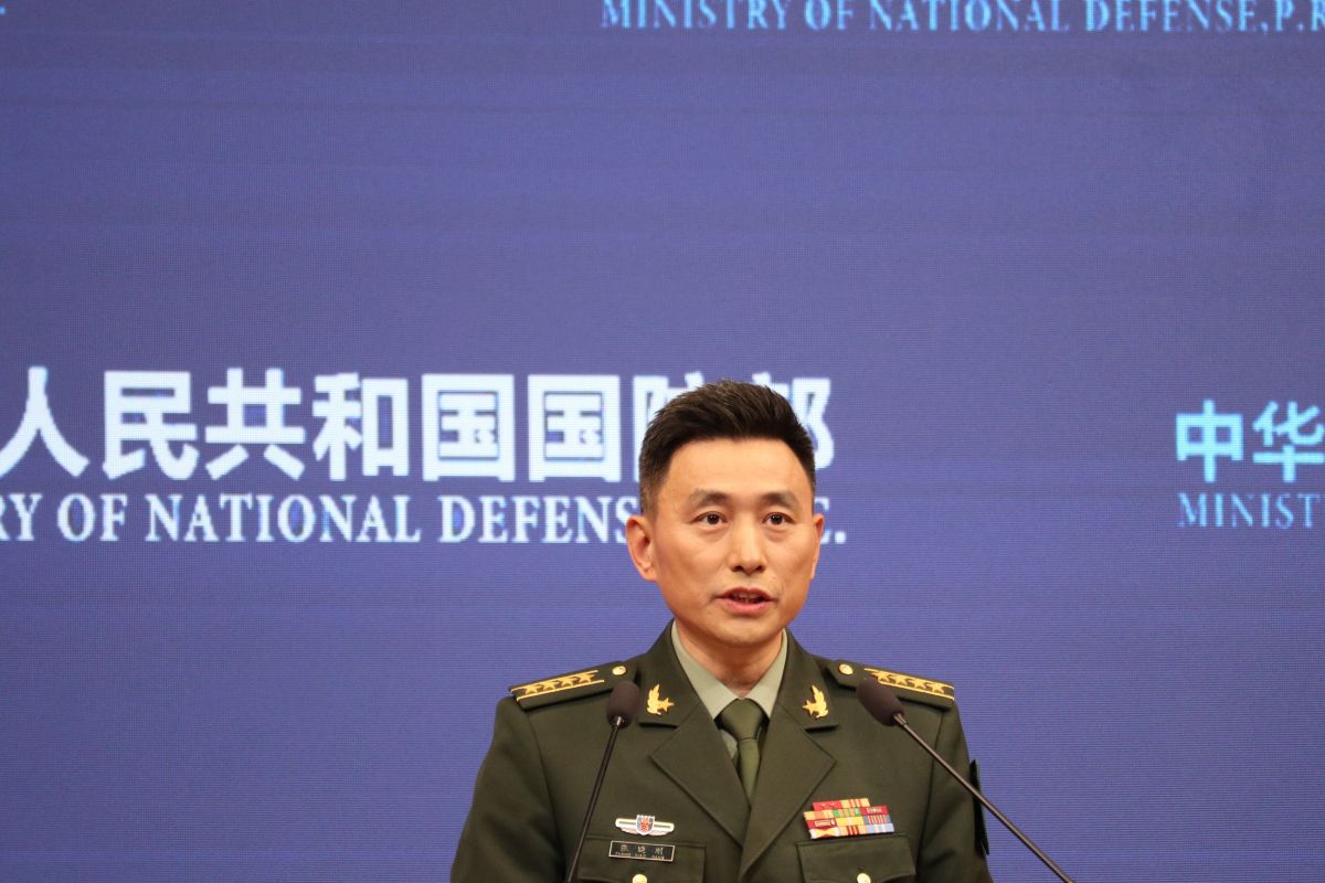 China khawatir atas pergeseran kebijakan pertahanan Jepang