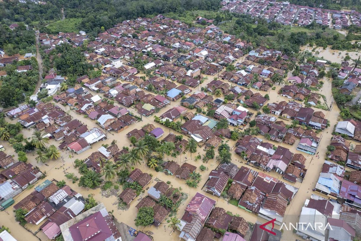 Ratusan rumah terendam banjir di Jambi