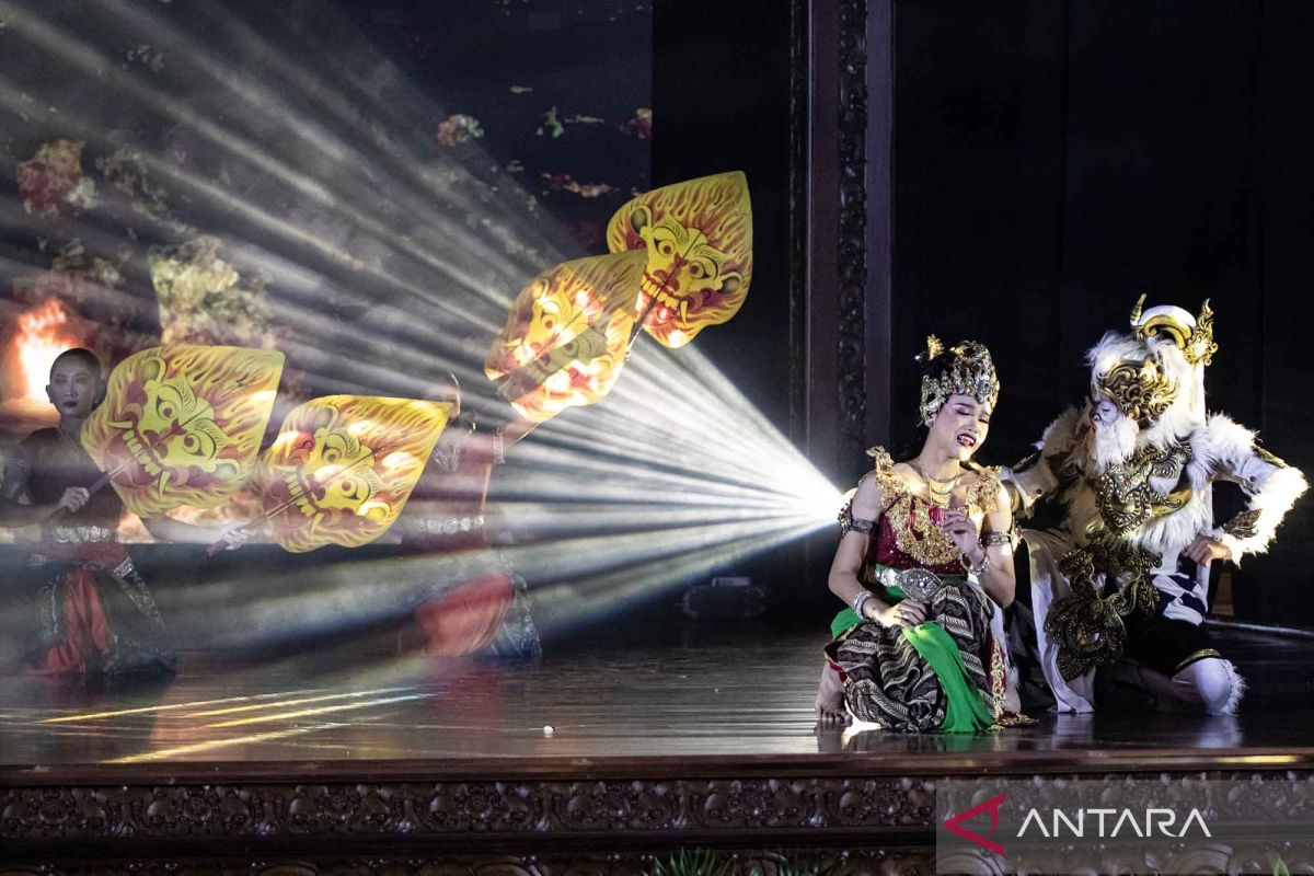 Perkenalkan budaya nusantara melalui Sendratari Api Suci Sinta di TMII
