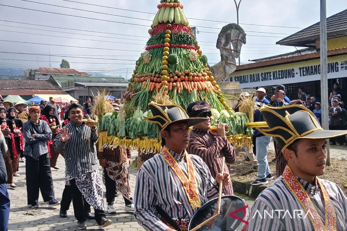 "Nyadran Bhumi Phala", bentuk wujud syukur dan komitmen merawat alam Temanggung