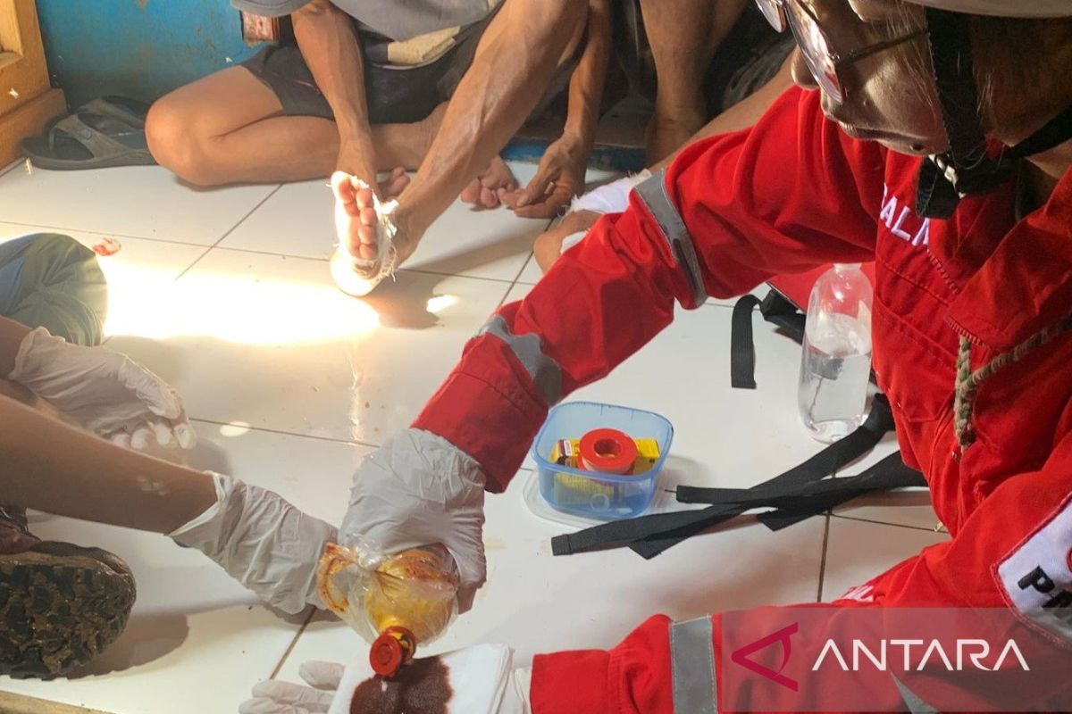 PMI Cianjur turunkan 25 relawan ke lokasi pengungsian