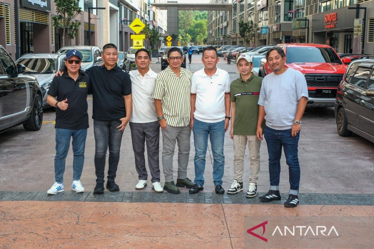 Band Ungu gelar konser perayaan 3 dasawarsa di Kuala Lumpur