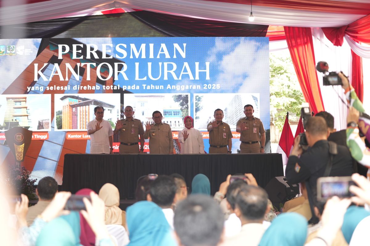 Pemkot Jakut komitmen tingkatkan layanan publik dari tingkat kelurahan