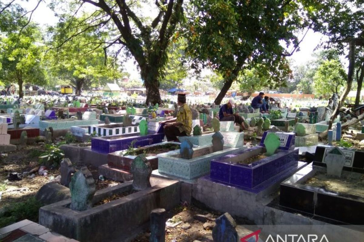 DLH Makassar menyiapkan lahan pemakaman baru