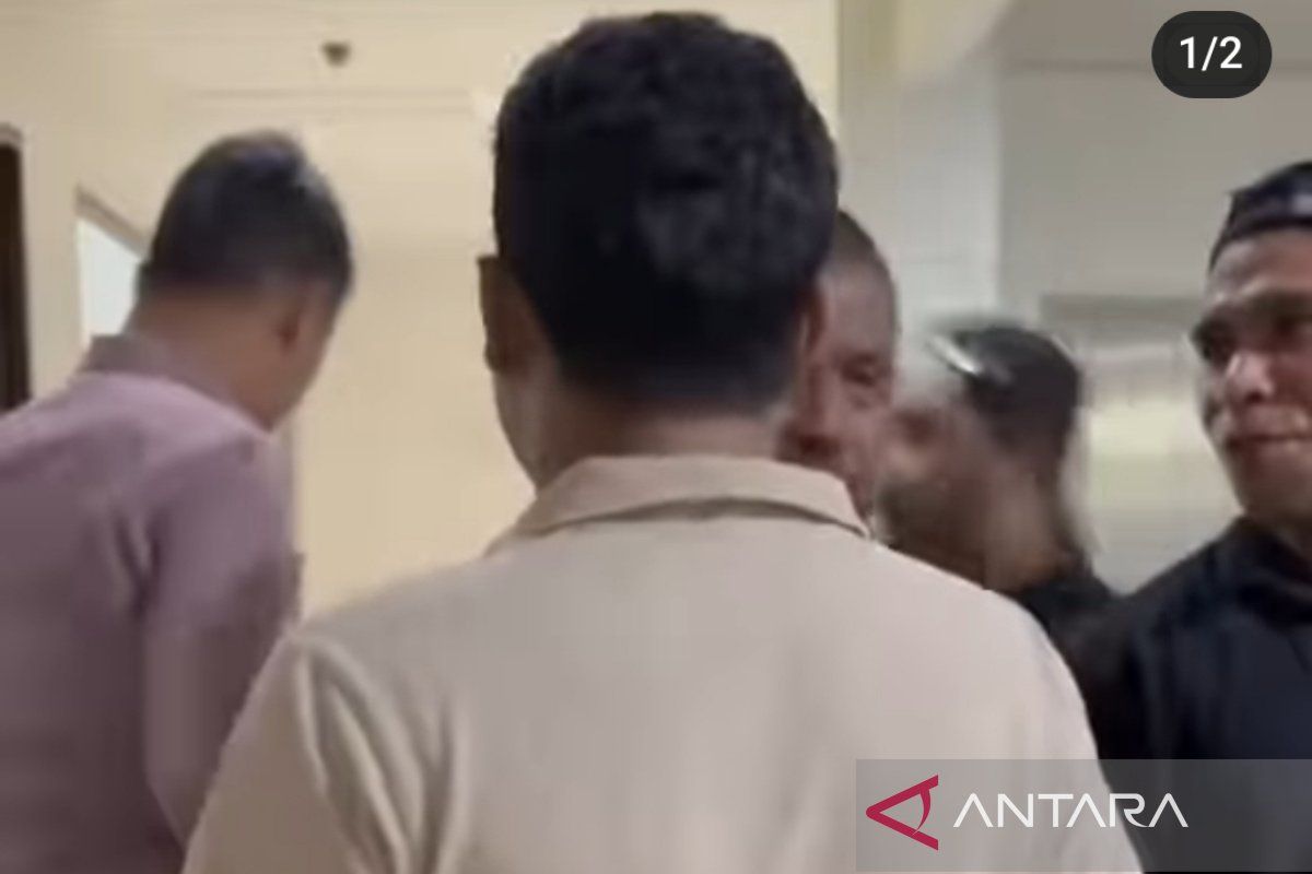 Polisi tangkap dua pelaku pemukulan terhadap Waketum PSI