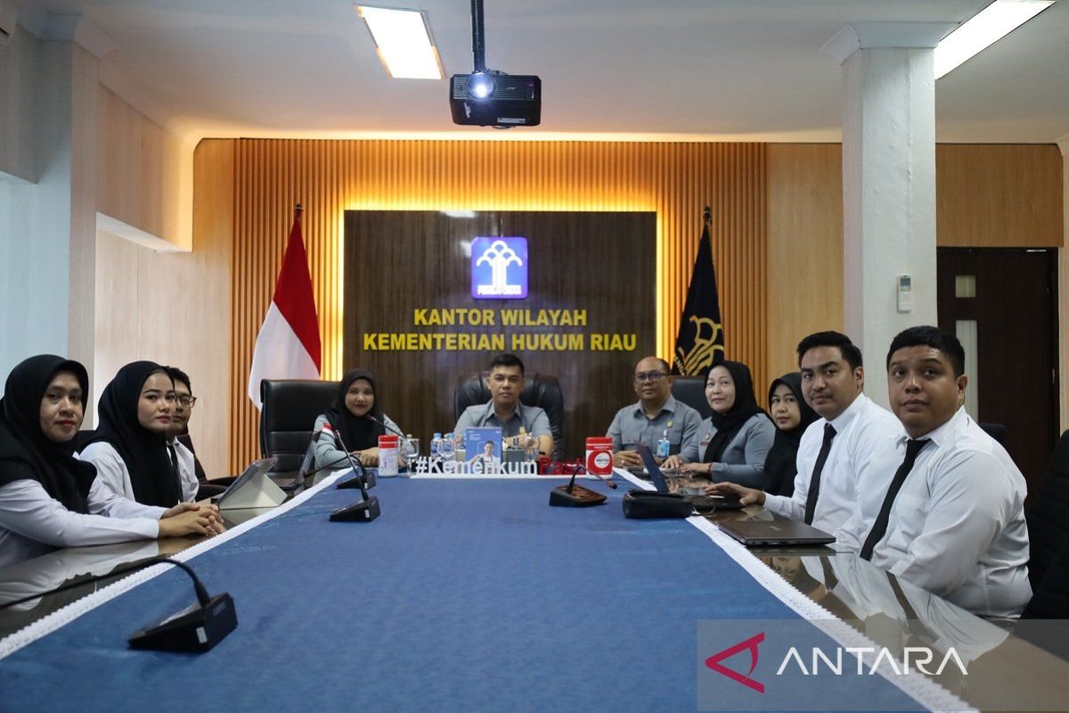 Tingkatkan Kompetensi Perancang, Kemenkum Riau Ikuti Pelatihan Teknis Pembentukan Peraturan Secara PJJ