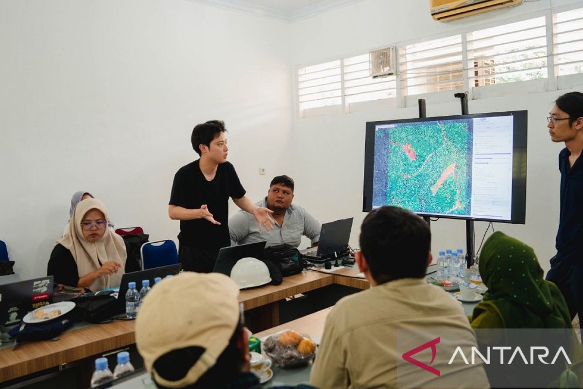 PTPN IV PalmCo Uji Pemanfaatan Satelit Jepang untuk Pantau Sawit Lebih Presisi