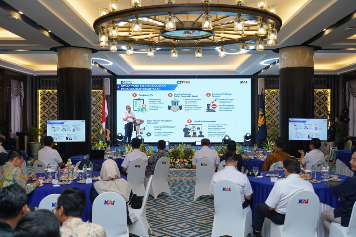 Kick Off Penanganan Perlintasan Sebidang, KAI Percepat Langkah Berbasis Data dan Teknologi