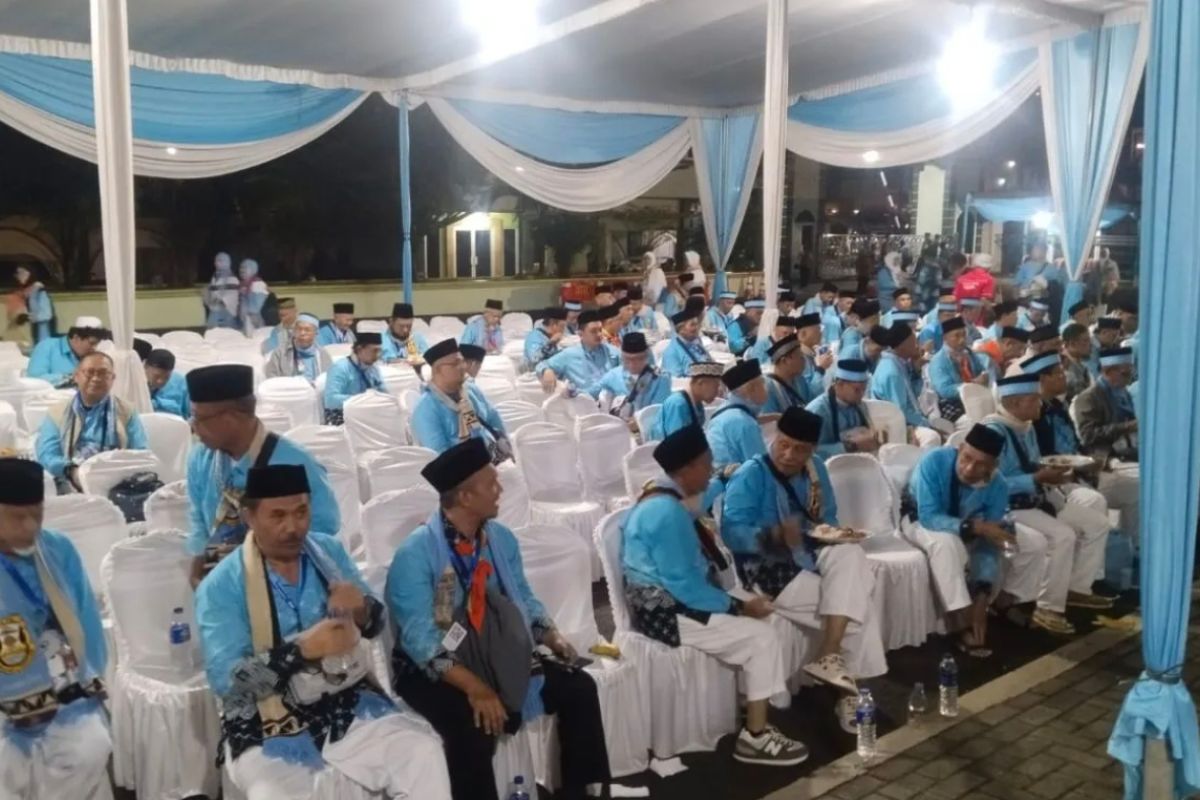15 calon haji asal Lampung tunda berangkat ke Tanah Suci