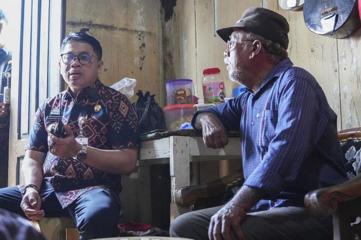 Lurah diminta verifikasi data warga untuk program perlindungan sosial