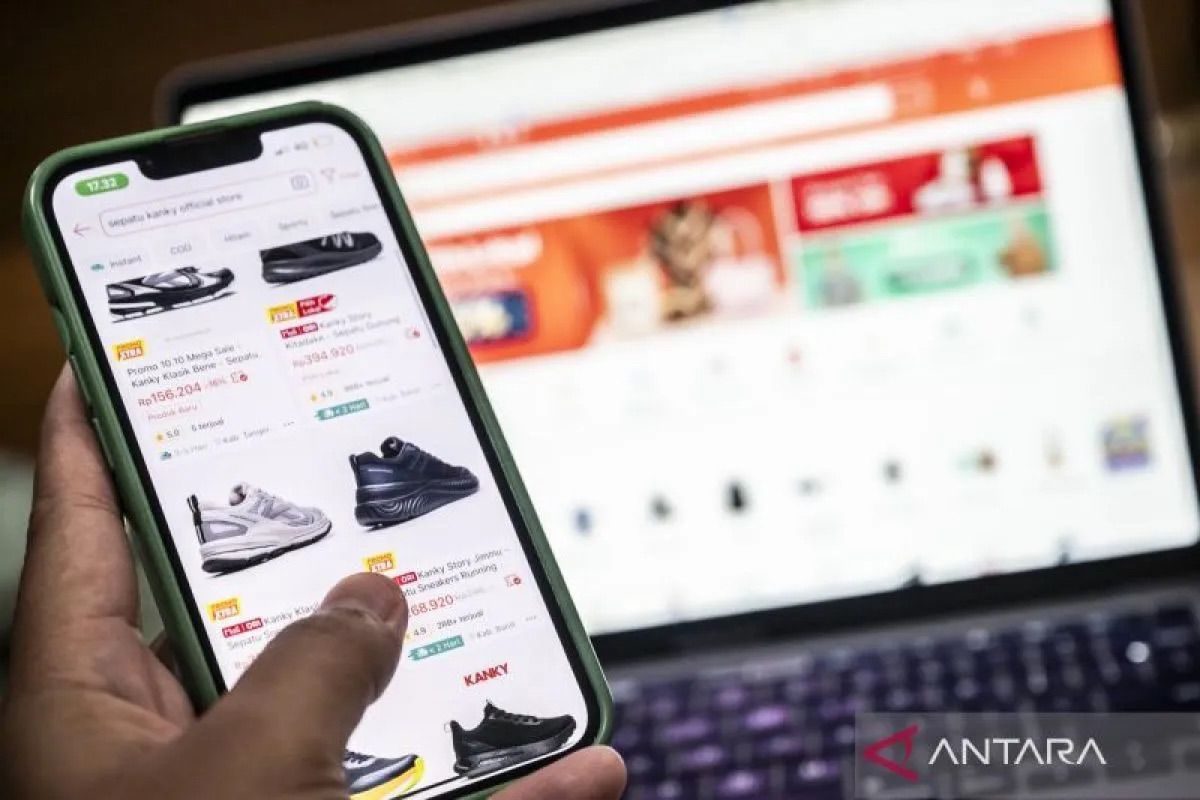 Indef: Tren web mandiri transformasi pergeseran ekonomi usaha digital