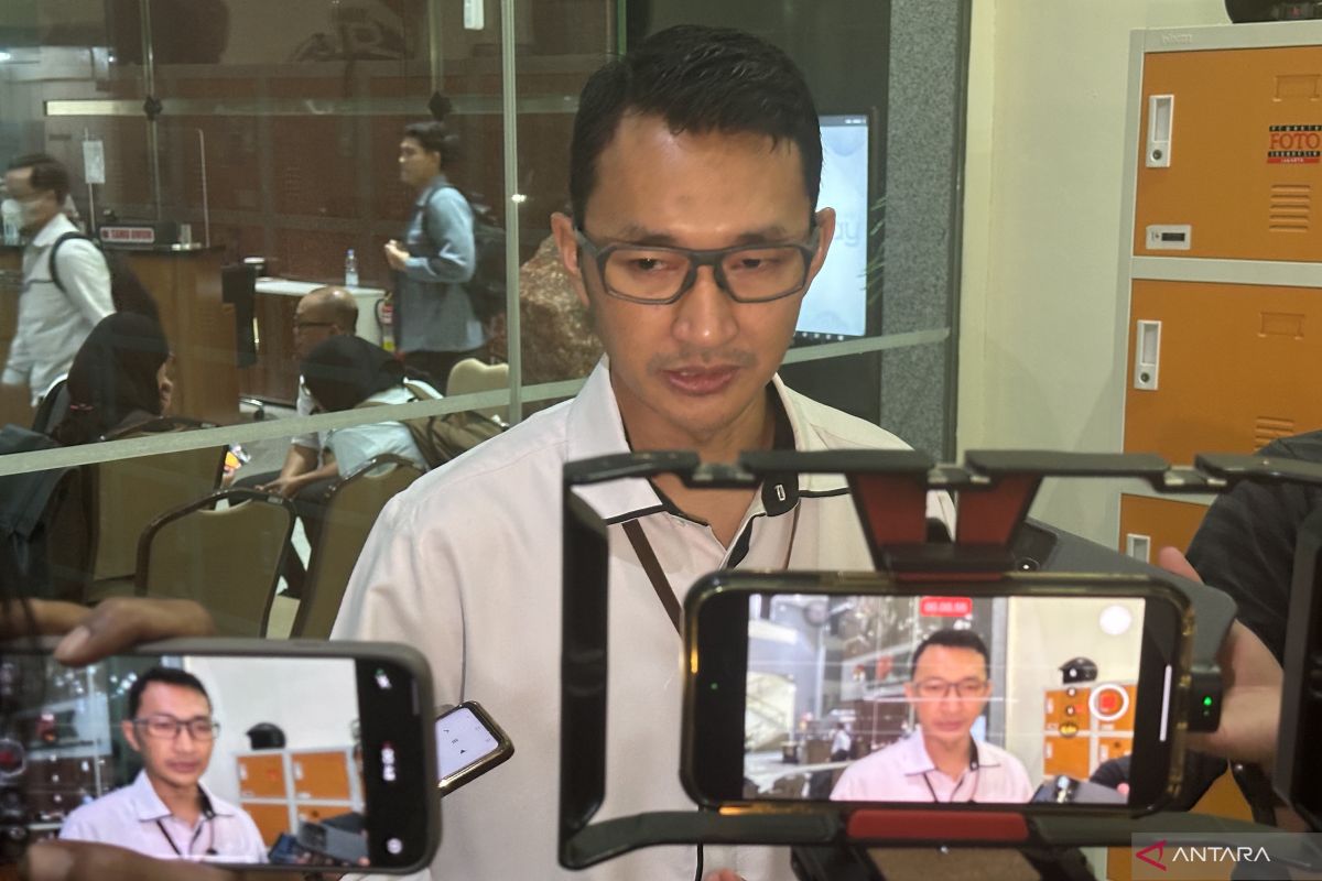 KPK panggil dua tersangka kasus empat pelabuhan sebagai saksi