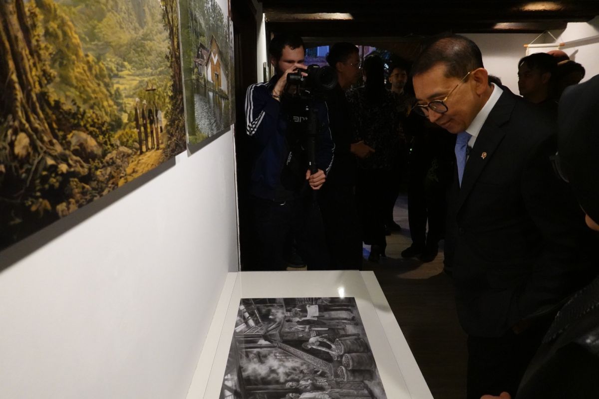 Kemenbud dorong memperkuat seni rupa RI di Venice Biennale 2026