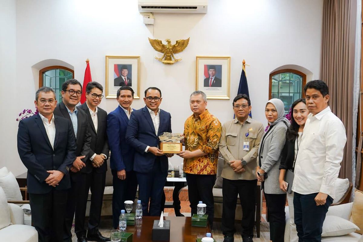Menhub dorong ASDP terus perkuat transformasi layanan penyeberangan