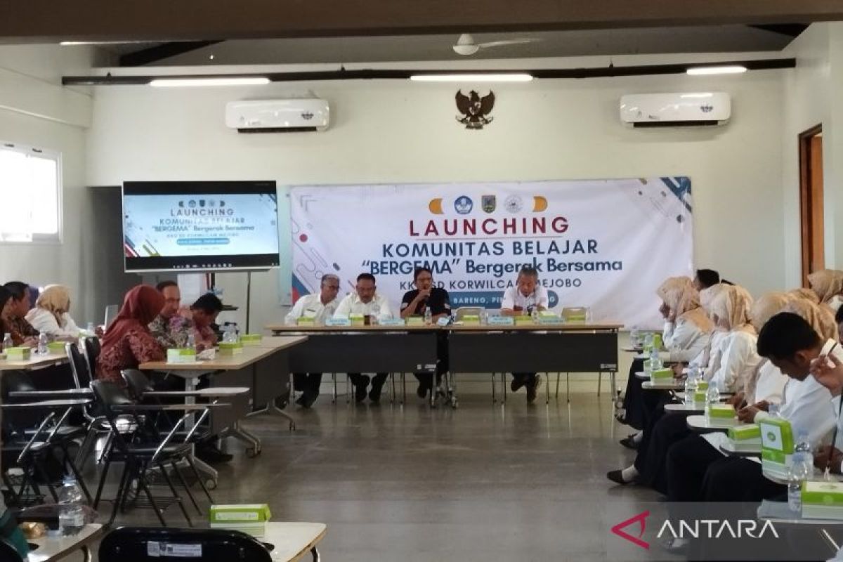 Tingkatkan kualitas mengajar, guru di Kudus buat komunitas belajar