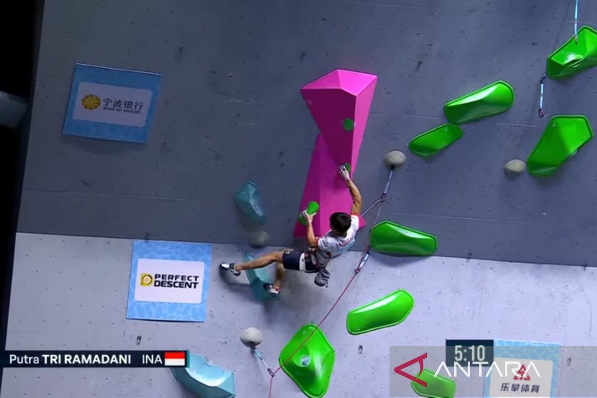 Langkah Srondeng terhenti di semifinal World Climbing Series Wujiang