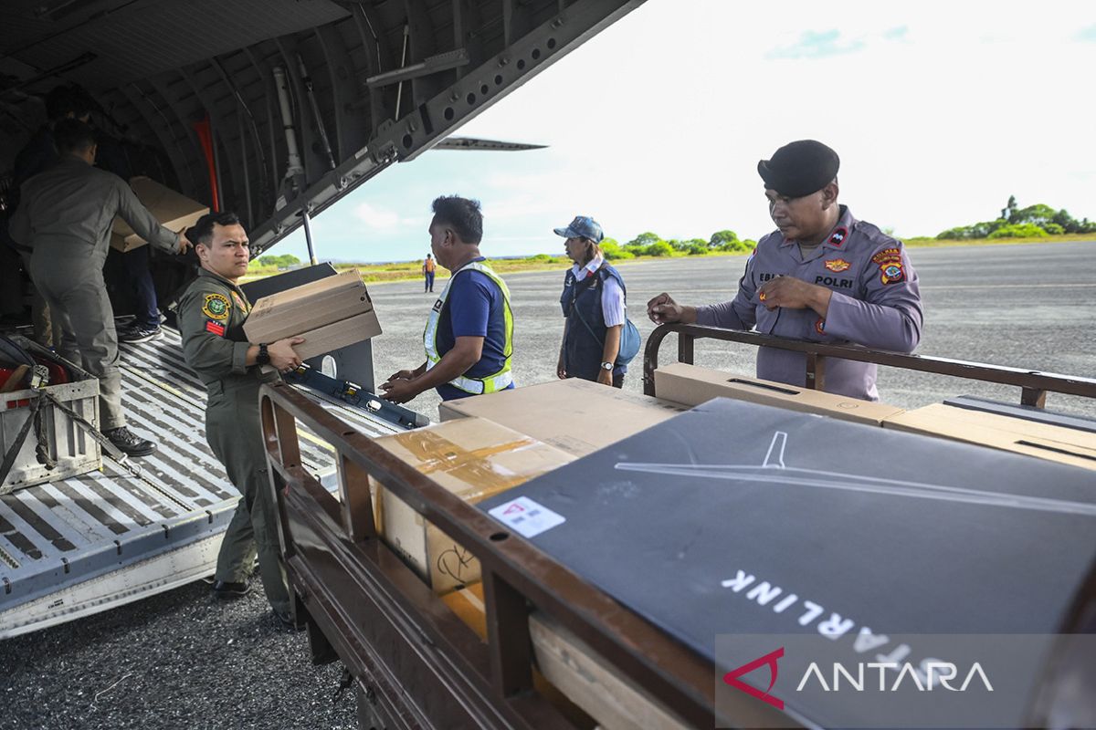 Bantuan perangkat Starlink untuk warga Pulau Miangas