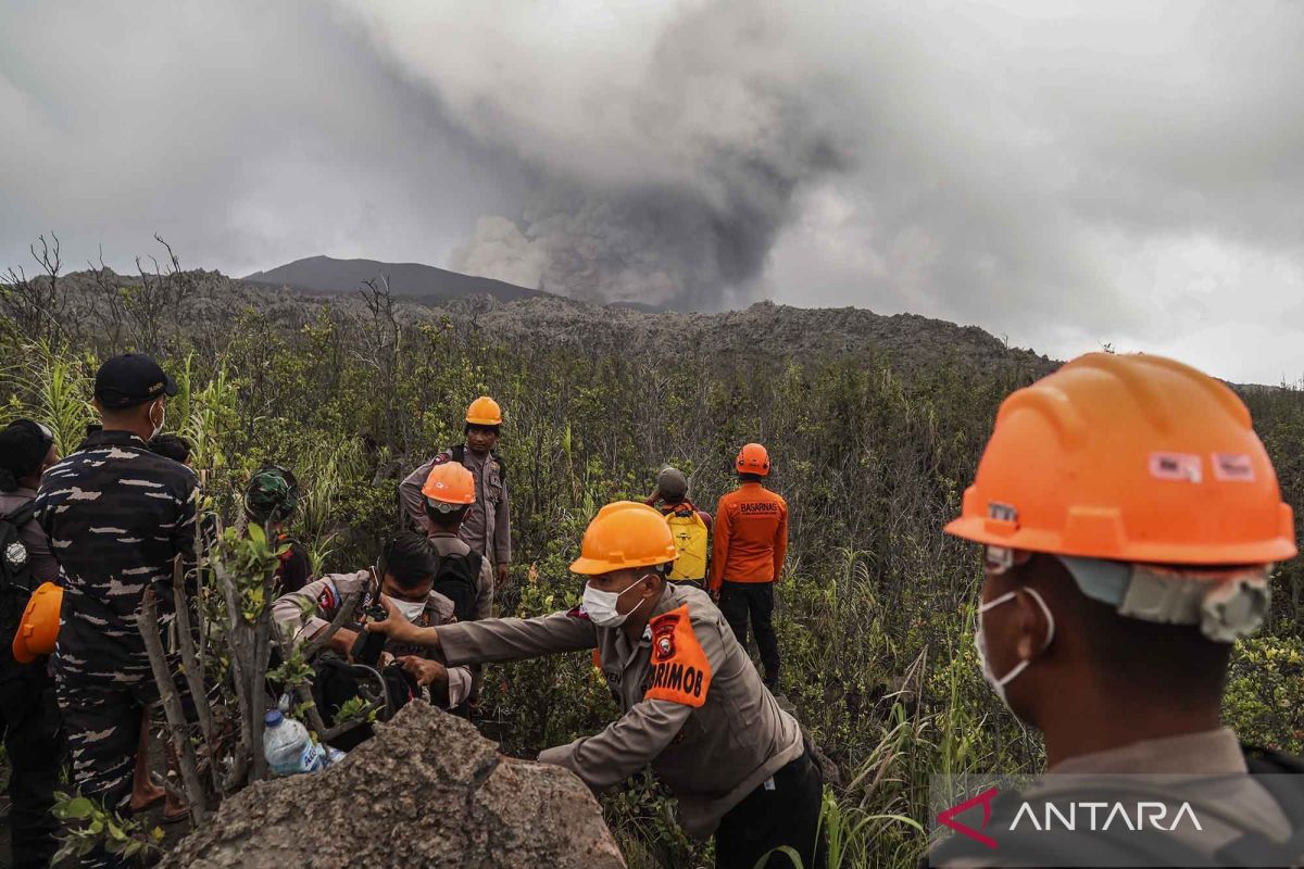 IABI: Pelanggaran zona bahaya gunung api merupakan kenekatan fatal
