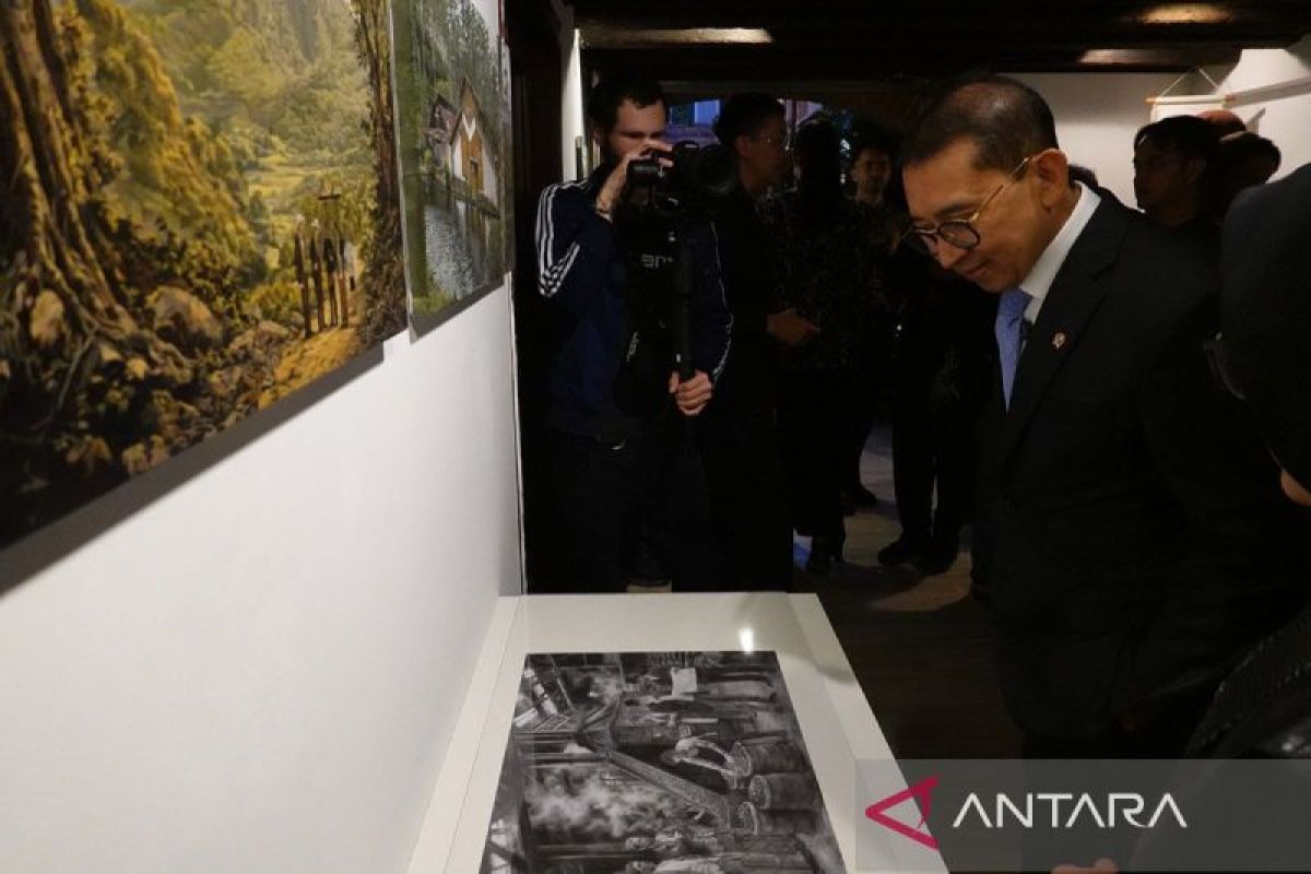 Fadli Zon resmikan Paviliun Indonesia dalam ajang Biennale Venesia 2026