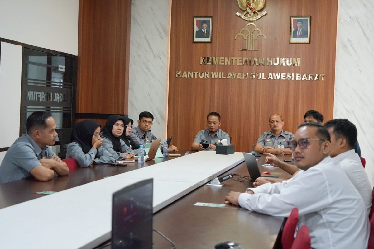 Kemenkum Sulbar dorong peningkatan kapasitas Analis Hukum dan Penyuluh Hukum