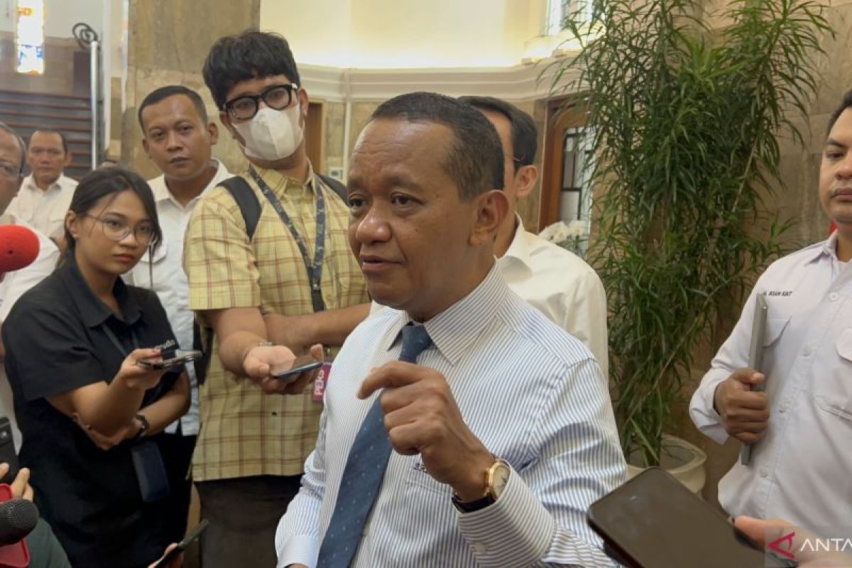 Indonesia proposes ASEAN oil storage hub, eyes Sumatra site