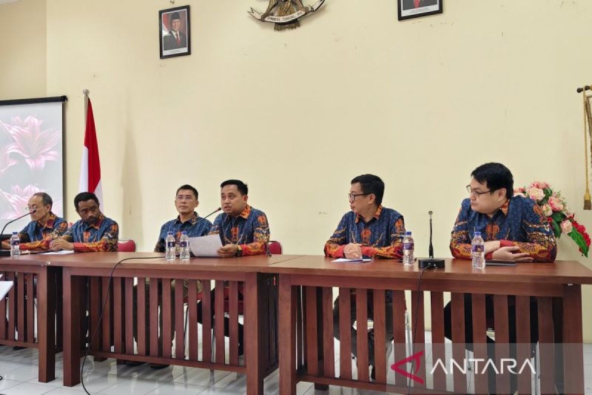Rombongan Bhikkhu Thudong dijadwalkan ikut Kirab Waisak di Solo
